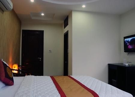 Canh Buom Hotel دا نانغ الغرفة الصورة